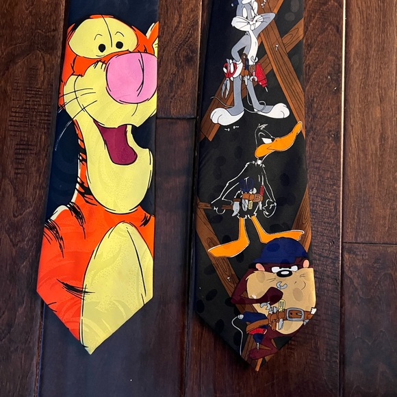 Bugs Bunny and Tigger Ties - Picture 2 of 10